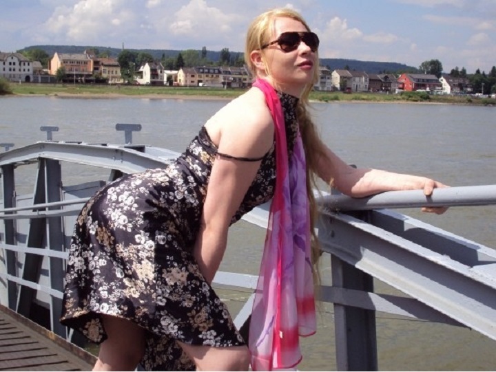 Массажист ЛЕНА по адресу  - Massag24.ru