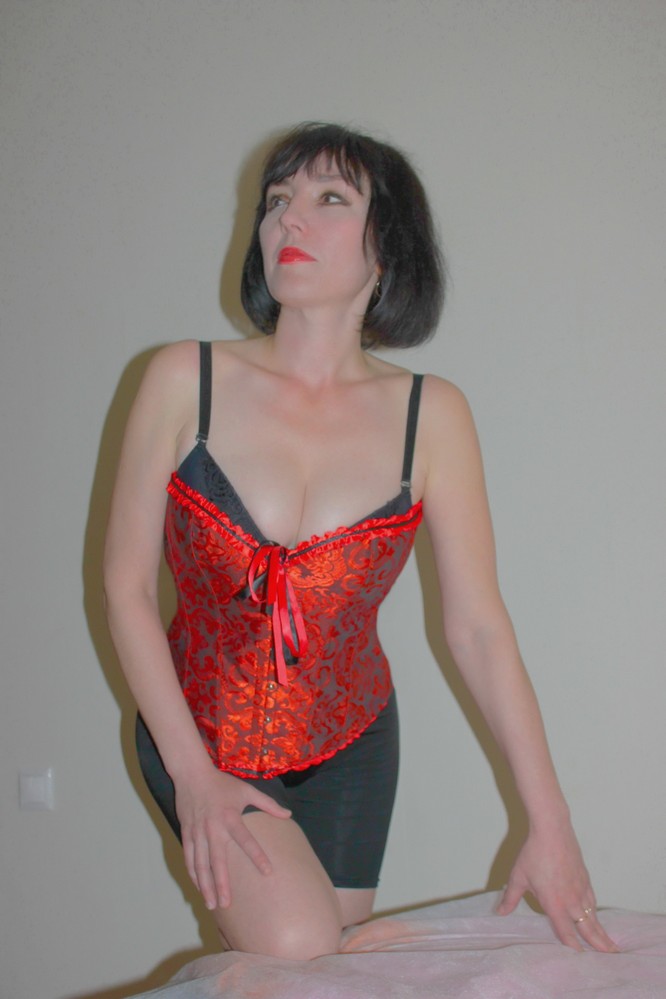 Массажист Юлия по адресу  - Massag24.ru