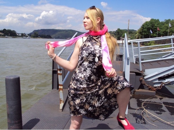 Массажист ЛЕНА по адресу  - Massag24.ru